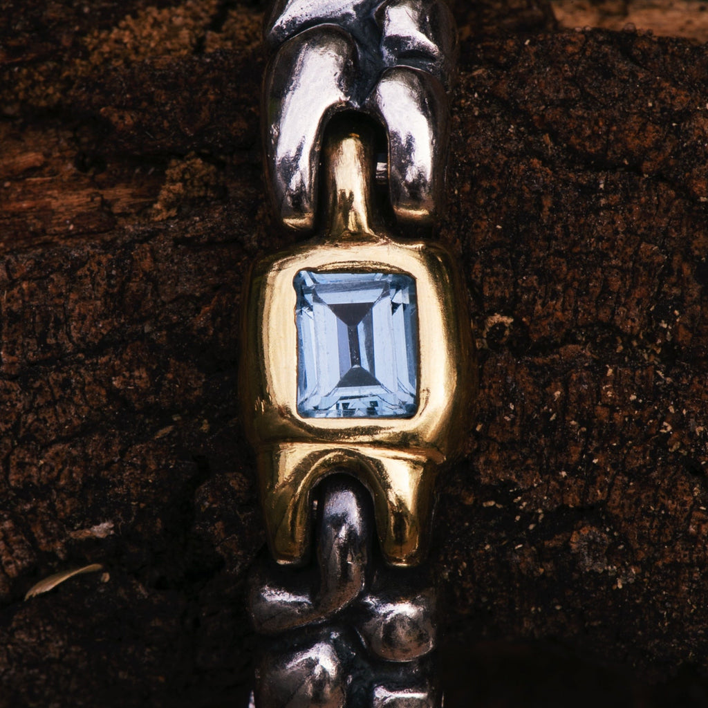 14K Gold Amethyst Reptile Link Bracelet