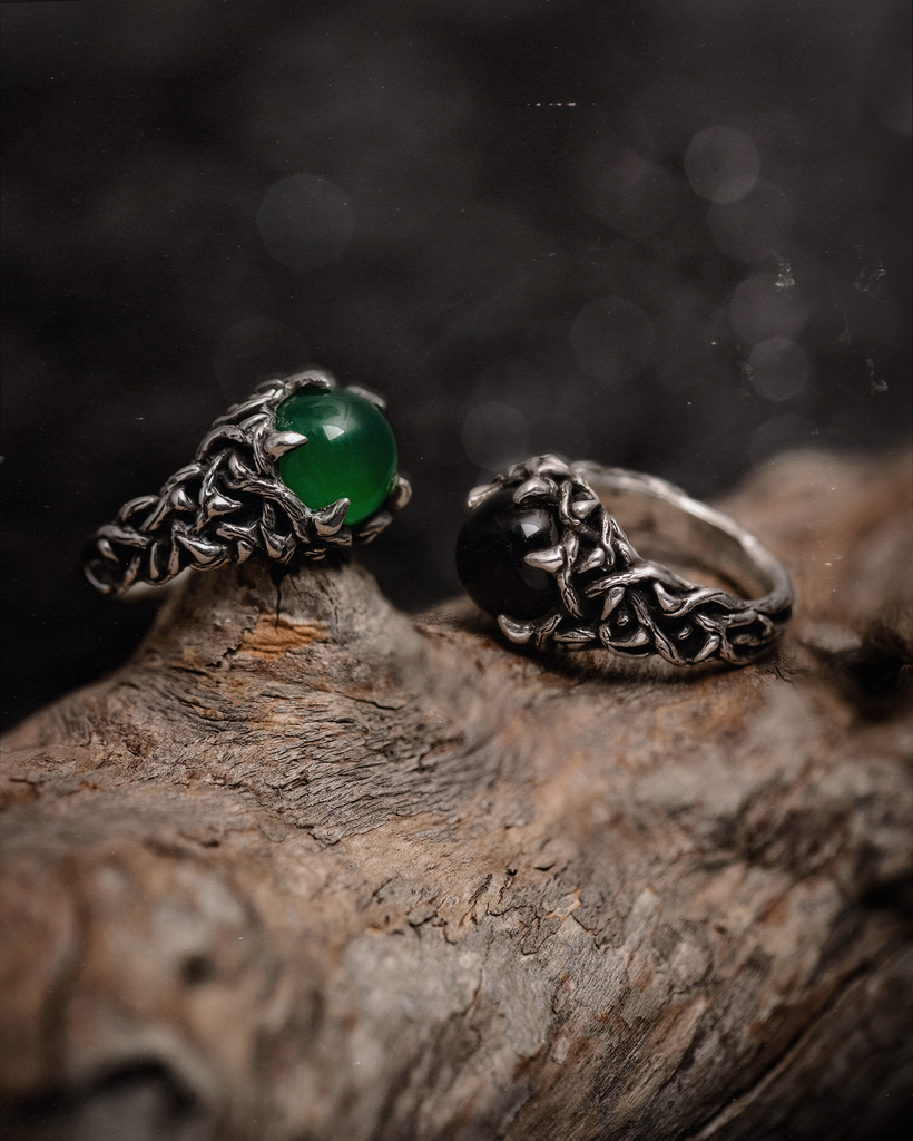 Pentagram Baby Thorn Ring