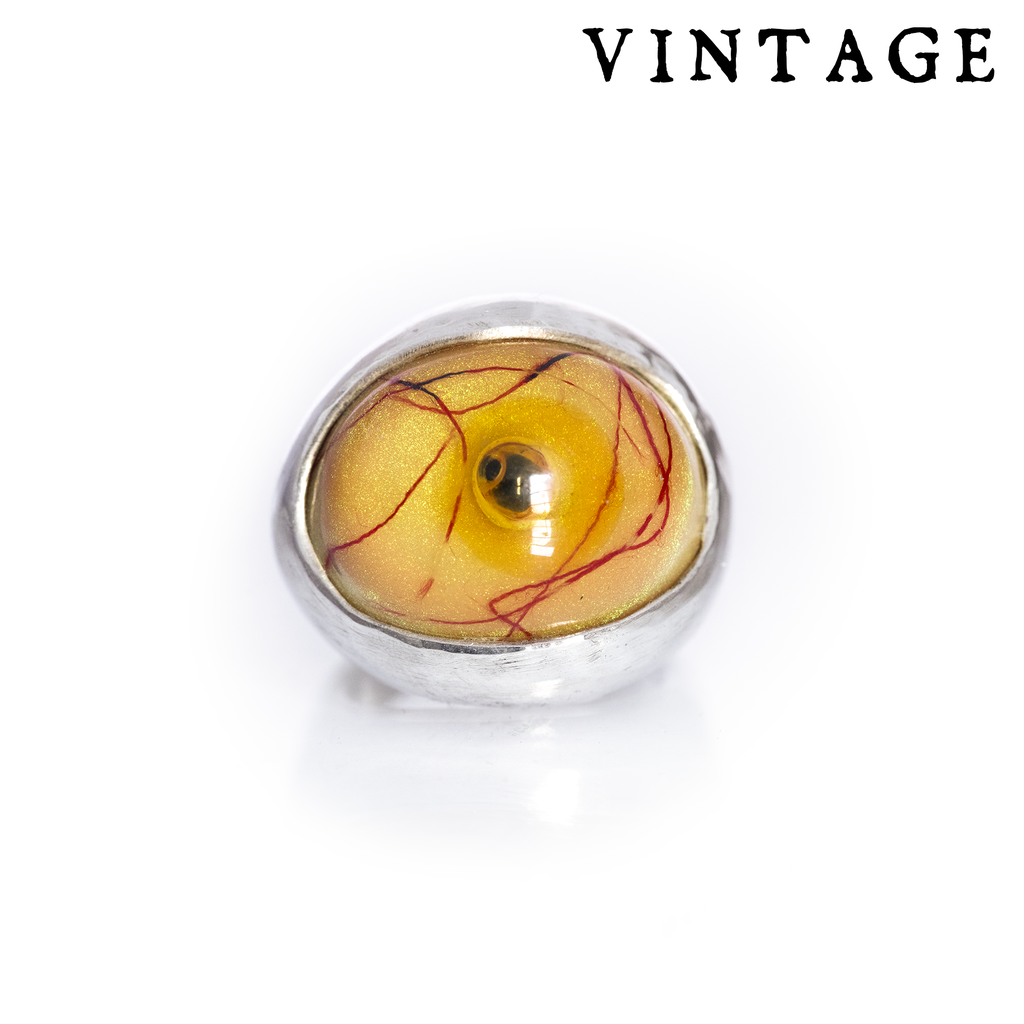 Vintage Y2K Size 5.5 Yellow Eye Ring