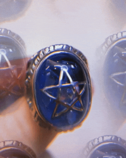 Cracked Blue Angel Heart Ring | Alex Streeter