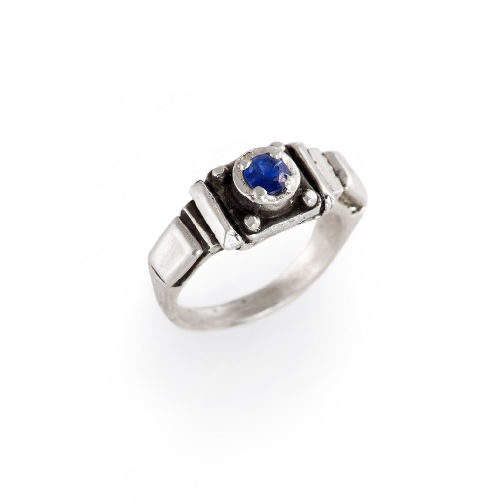 Sapphire Art Deco Band Ring